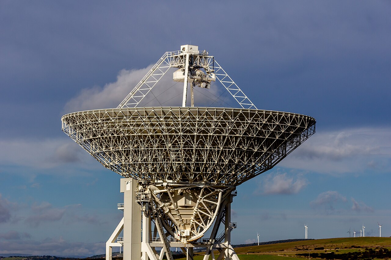 Radio telescope
